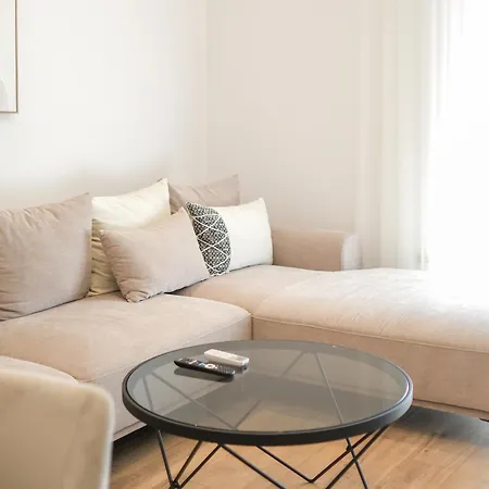 Matisse No25 Luxury 2 Bedrooms With Parking * Τίρανα