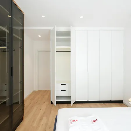 Matisse No25 Luxury 2 Bedrooms With Parking Apartamento Tirana