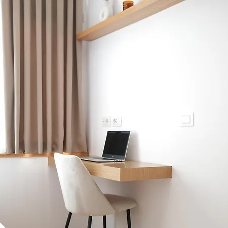 Matisse No25 Luxury 2 Bedrooms With Parking Apartamento Tirana