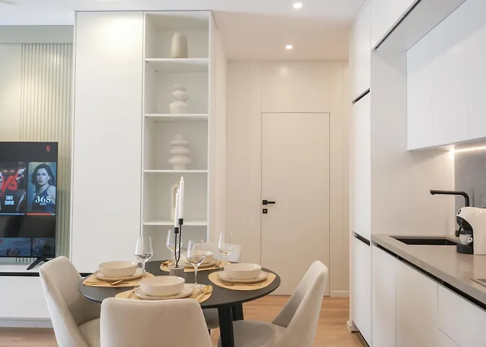 Matisse No25 Luxury 2 Bedrooms With Parking * Tiran