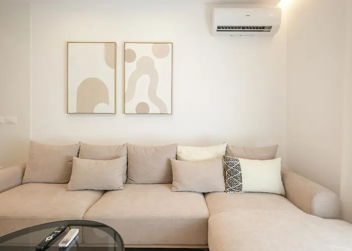 Matisse No25 Luxury 2 Bedrooms With Parking * Tirana