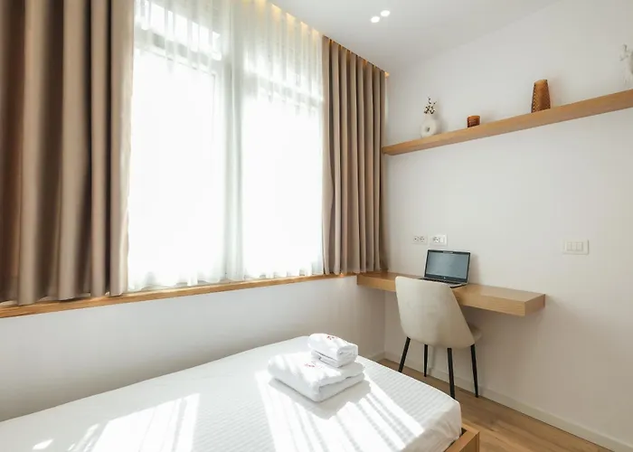 Matisse No25 Luxury 2 Bedrooms With Parking * Tiran